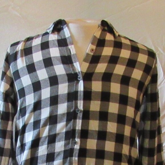 Marmot Black & White Lightweight Flannel with Side Pockets Size Medium EUC - Picture 1 of 9